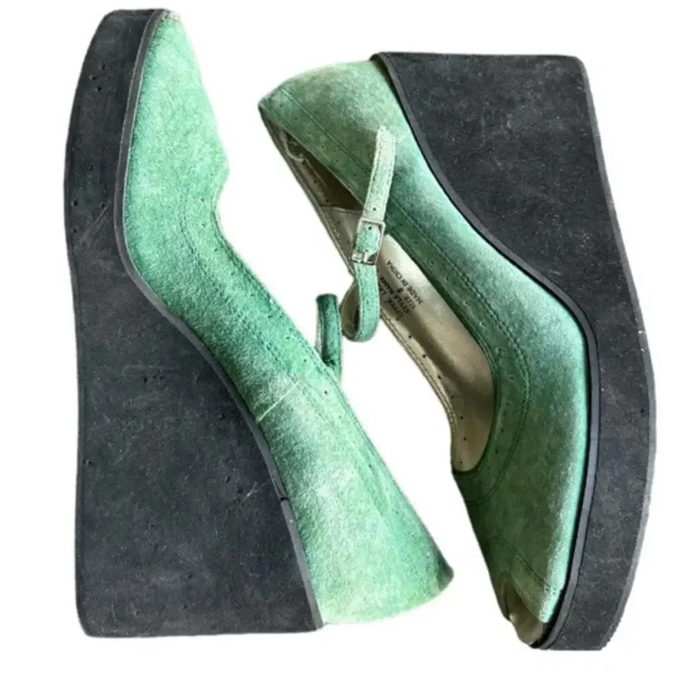 Y2k Vintage 90s Very Volatile Size 8 Green Wedge Heel
